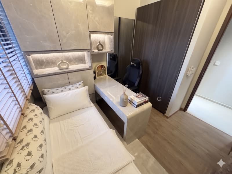 The Visionaire, 180 Canberra Drive, 4 Bedrooms, 1,314 sqft, Executive Condominium For Sale, by Yumi Leong, 500134372 - Bedroom - PropertyGuru.com.sg