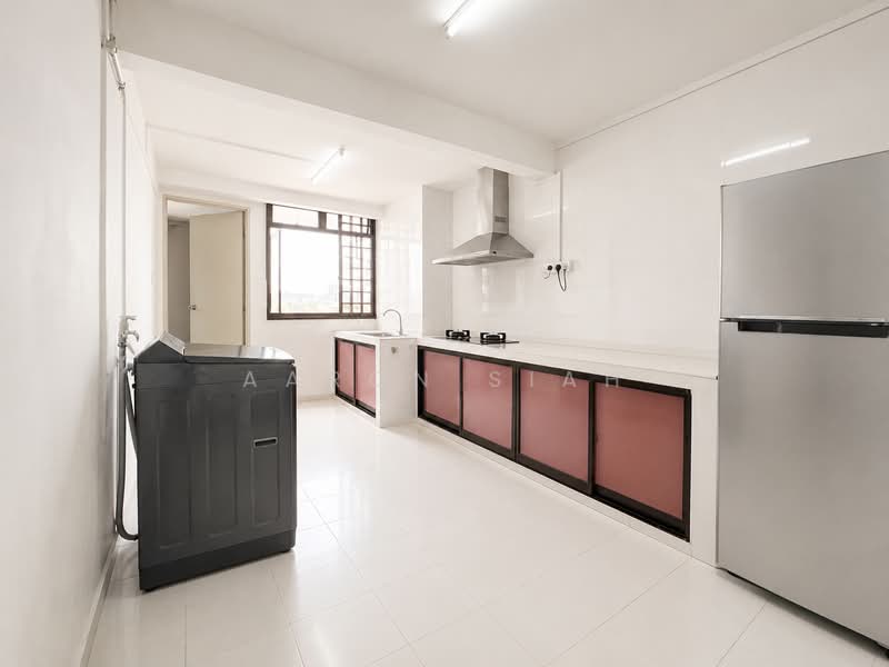 27 Toa Payoh East, 27 Toa Payoh East, 3 Bedrooms, 721 sqft, HDB Flat For Sale, by Aaron Siah, 500134373 - Kitchen - PropertyGuru.com.sg