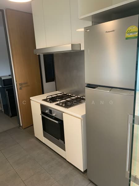 Newton Suites, 60 Newton Road, 3 Bedrooms, 1,238 sqft, Apartment For Sale, by Chloe Chang, 500134375 - Kitchen - PropertyGuru.com.sg