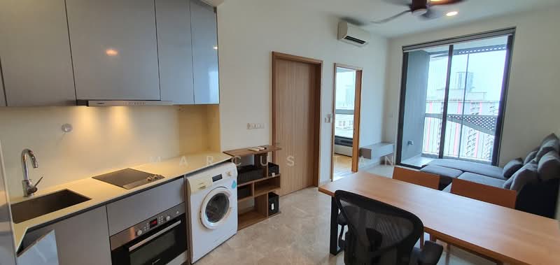 City Gate, 371 Beach Road, 2 Bedrooms, 753 sqft, Apartment For Sale, by Marcus Tan, 500134380 - Kitchen - PropertyGuru.com.sg