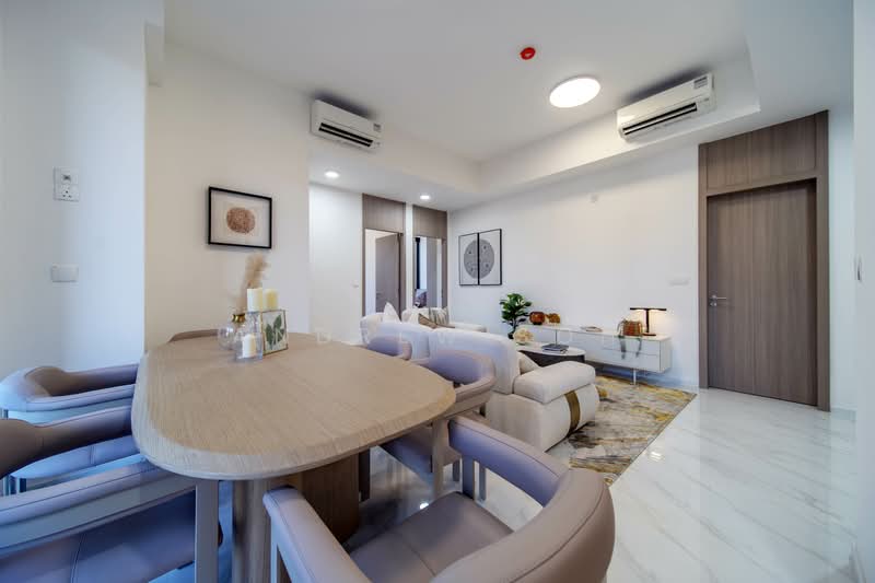 K Suites, 21 Lorong K Telok Kurau, 4 Bedrooms, 1,130 sqft, Apartment For Sale, by Andrew Soh, 500134393 - Living Room - PropertyGuru.com.sg