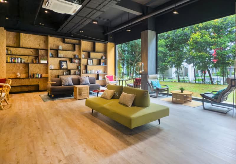 Coliwoo Boon Lay, , Studio, 350 sqft, Apartment For Rent, by Jeron Lee, 500134395 - Living Room - PropertyGuru.com.sg
