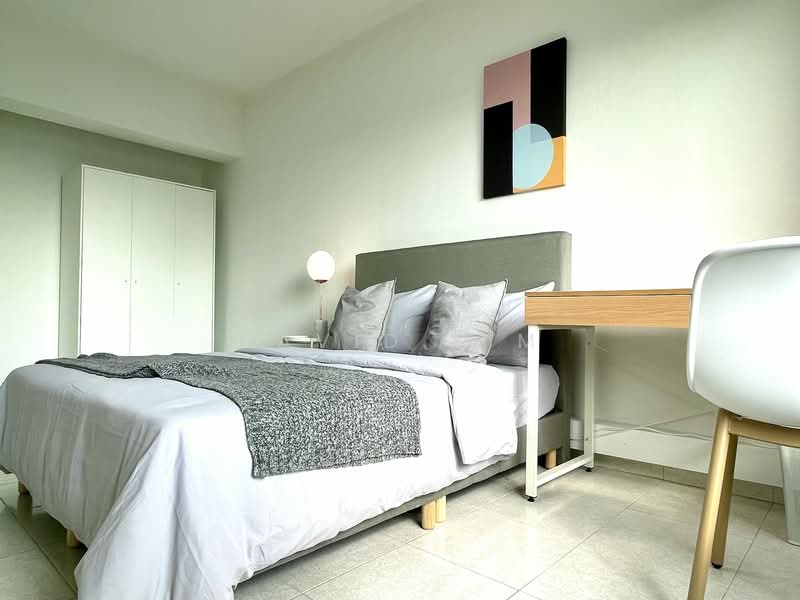 People's Park Complex, 1 Park Road, Room Rental, 200 sqft, Apartment For Rent, by David Sim, 500134396 - Bedroom - PropertyGuru.com.sg