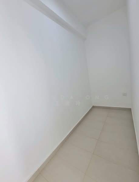 Treasure at Tampines, 41 Tampines Lane, 3 Bedrooms, 1,033 sqft, Condominium For Sale, by Brenda Ong 王淑玲, 500134412 - Utility - PropertyGuru.com.sg