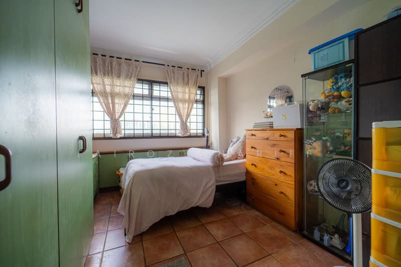 852 Jurong West Street 81, 852 Jurong West Street 81, 3 Bedrooms, 1,378 sqft, HDB Flat For Sale, by Fairoz Shariff, 500134414 - Bedroom - PropertyGuru.com.sg