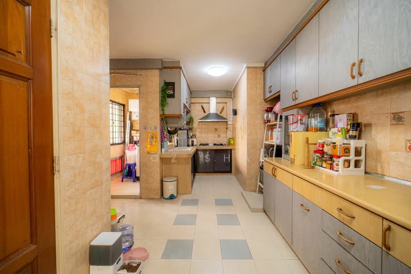 852 Jurong West Street 81, 852 Jurong West Street 81, 3 Bedrooms, 1,378 sqft, HDB Flat For Sale, by Fairoz Shariff, 500134414 - Kitchen - PropertyGuru.com.sg