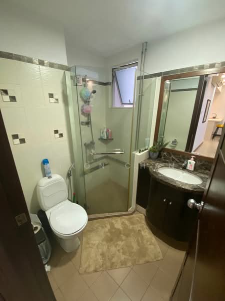 Hillington Green, 51 Hillview Avenue, 3 Bedrooms, 1,528 sqft, Condominium For Rent, by Dixon Chan, 500134437 - Bathroom - PropertyGuru.com.sg