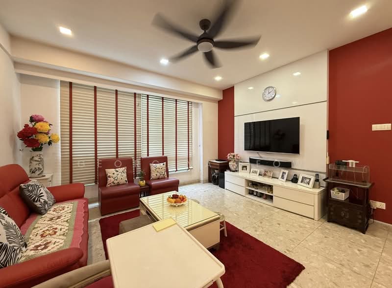 Eastwood Green, 10 Eastwood Road, 3 Bedrooms, 1,173 sqft, Condominium For Rent, by Georgina Seow, 500134443 - Living Room - PropertyGuru.com.sg