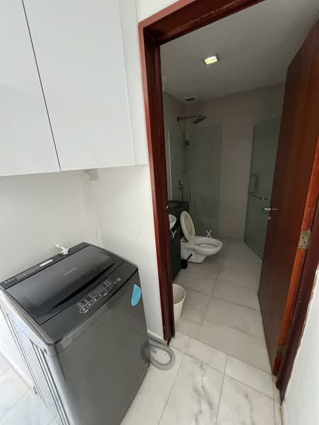 9 Seraya Lane, 9 Seraya Lane, 2 Bedrooms, 560 sqft, Condominium For Sale, by Lim Y X, 500134447 - Bathroom - PropertyGuru.com.sg