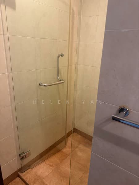 Freesia Woods, 61 Sunset Way, 3 Bedrooms, 2,529 sqft, Condominium For Sale, by Helen Yau, 500134451 - Bathroom - PropertyGuru.com.sg