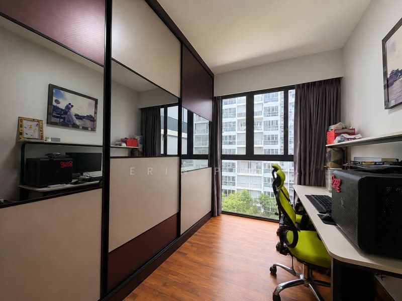 Twin Fountains, 19 Woodlands Avenue 6, 4 Bedrooms, 1,206 sqft, Executive Condominium For Sale, by Erin Poh, 500134460 - Common Bedroom 3 / Study - PropertyGuru.com.sg