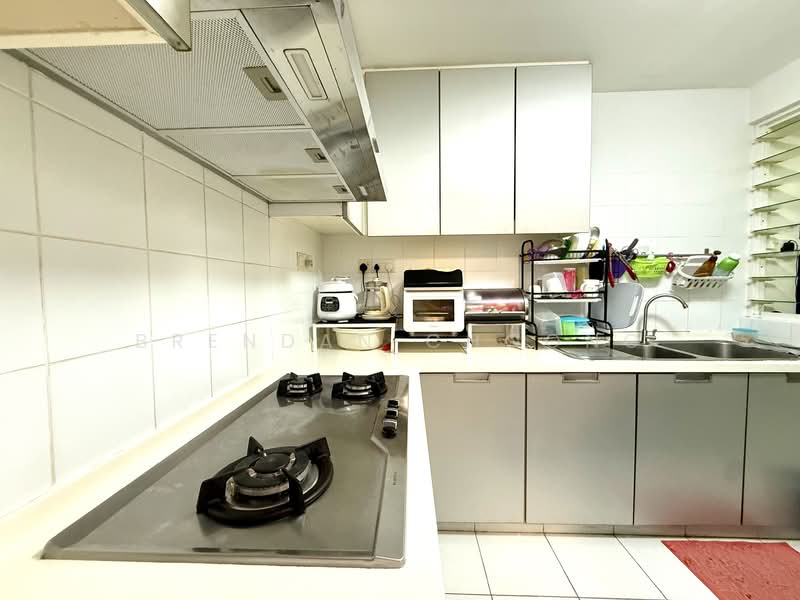 The Esparis, 9 Pasir Ris Drive 4, 3 Bedrooms, 1,184 sqft, Condominium For Rent, by Brendan Choong, 500134466 - Kitchen - PropertyGuru.com.sg