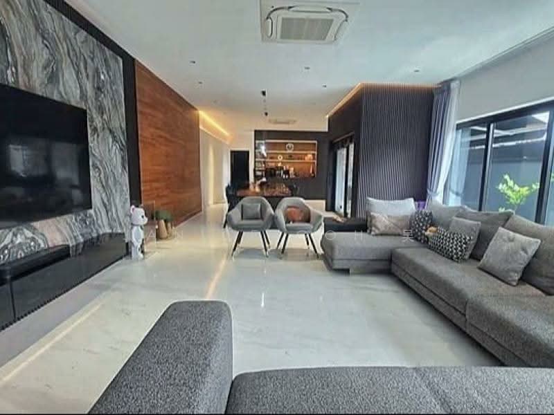 Katong House 1km to Tao Nan move-in now, 1km to Tao Nan, KC, Haig Girl's, Tanjong Katong Pri, 5 Bedrooms, 3,500 sqft, Semi-Detached House For Sale, by Janice Goh 吴, 500134469 - Living Room - PropertyGuru.com.sg