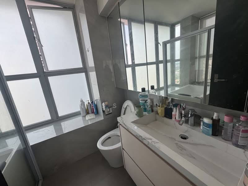 273B Bishan Street 24, 273B Bishan Street 24, 3 Bedrooms, 1,291 sqft, HDB Flat For Sale, by Vanessa Duan, 500134471 - Bathroom - PropertyGuru.com.sg