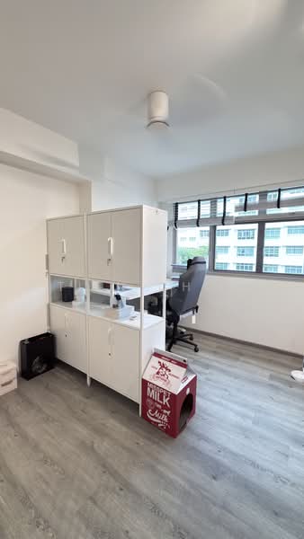 494H Tampines Street 45, 494H Tampines Street 45, 3 Bedrooms, 1,216 sqft, HDB Flat For Sale, by Tien Chua, 500134482 - Study - PropertyGuru.com.sg