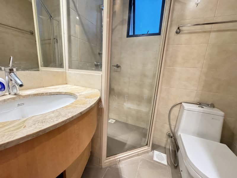 Blue Horizon, 29 West Coast Crescent, 3 Bedrooms, 1,152 sqft, Condominium For Rent, by Madeline Phua 潘美珊, 500134487 - Bathroom - PropertyGuru.com.sg