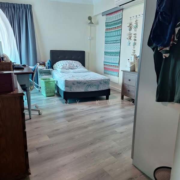 467 Admiralty Drive, 467 Admiralty Drive, 3 Bedrooms, 1,474 sqft, HDB Flat For Sale, by Tony Kwek, 500134490 - Bedroom - PropertyGuru.com.sg