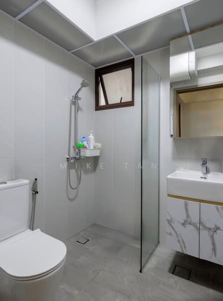 312403 403b lorong 1 Toa payoh, Lorong 1 Toa payoh, Room Rental, 150 sqft, HDB Flat For Rent, by Mike Tan, 500134494 - Bathroom - PropertyGuru.com.sg