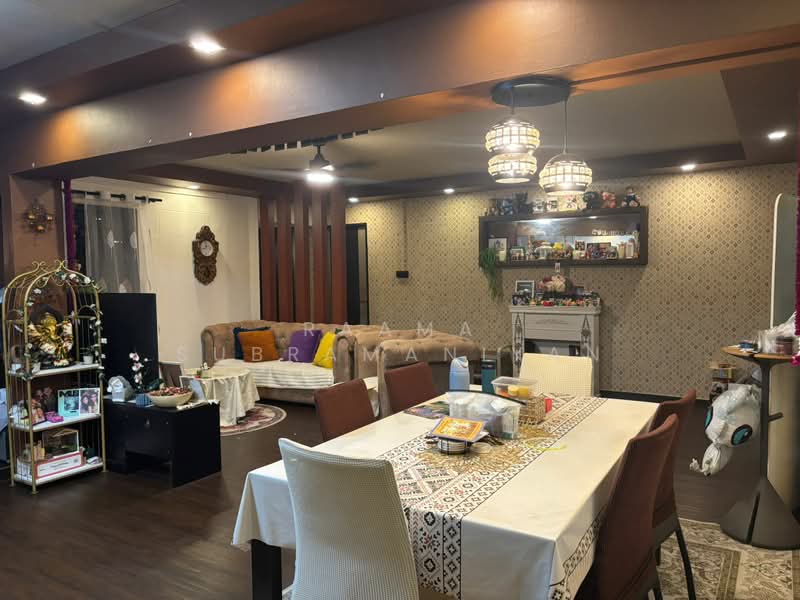 472 Sembawang Drive, 472 Sembawang Drive, 3 Bedrooms, 1,399 sqft, HDB Flat For Sale, by Raama ., 500134501 - Living Room - PropertyGuru.com.sg