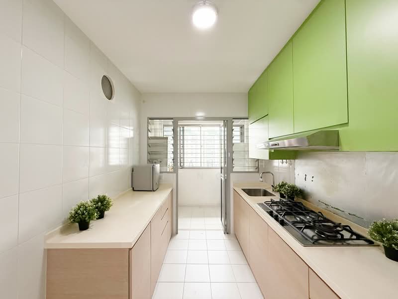 326B Anchorvale Road, 326B Anchorvale Road, 3 Bedrooms, 990 sqft, HDB Flat For Sale, by Gary Seah Zhang Feng, 500134512 - Kitchen - PropertyGuru.com.sg