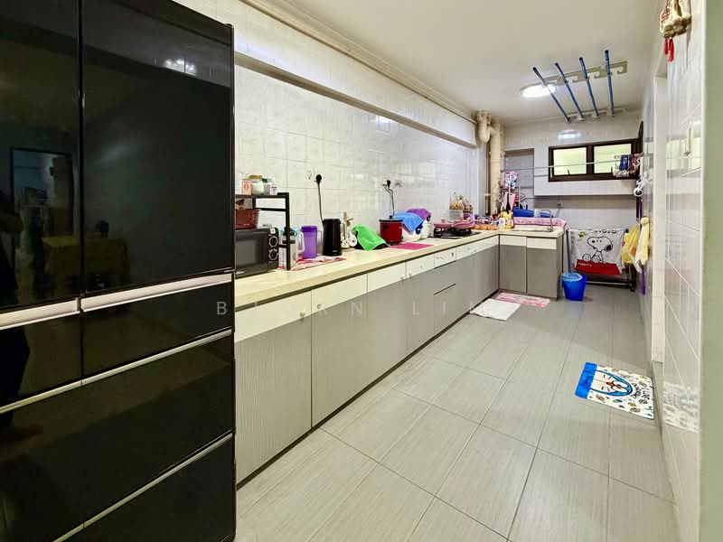 273A Jurong West Avenue 3, 273A Jurong West Avenue 3, 3 Bedrooms, 1,195 sqft, HDB Flat For Sale, by Bjorn Lim, 500134520 - Kitchen - PropertyGuru.com.sg