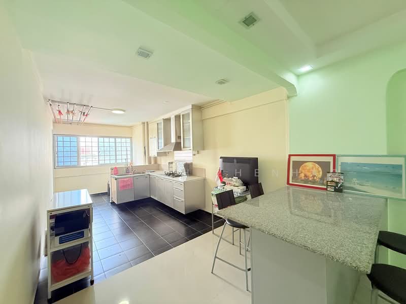 803 Tampines Avenue 4, 803 Tampines Avenue 4, 2 Bedrooms, 721 sqft, HDB Flat For Sale, by Jose Loh Zhenhao, 500134527 - Kitchen - PropertyGuru.com.sg