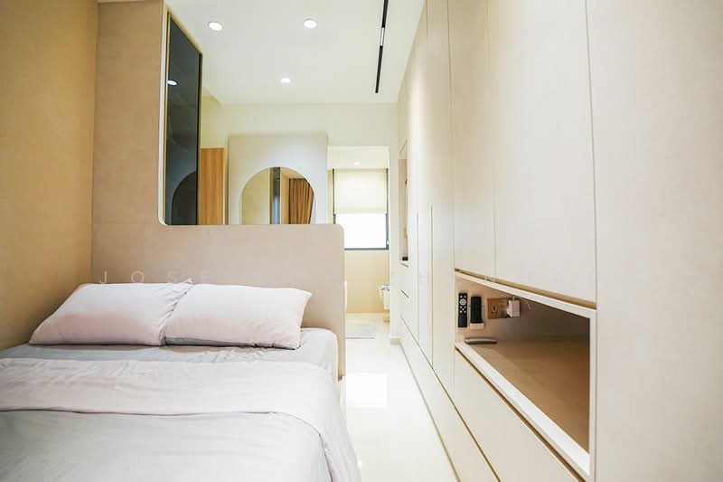 The Brownstone, 158 Canberra Drive, 4 Bedrooms, 1,066 sqft, Executive Condominium For Sale, by Jose Loh Zhenhao, 500134528 - Bedroom - PropertyGuru.com.sg