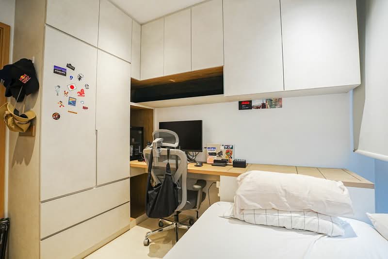 The Brownstone, 158 Canberra Drive, 4 Bedrooms, 1,066 sqft, Executive Condominium For Sale, by Jose Loh Zhenhao, 500134528 - Study - PropertyGuru.com.sg
