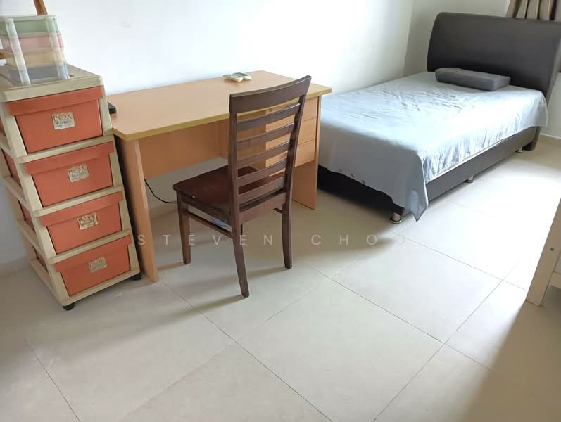 325 Hougang Avenue 7, 325 Hougang Avenue 7, Room Rental, 120 sqft, HDB Flat For Rent, by Steven Choo, 500134529 - Bedroom - PropertyGuru.com.sg
