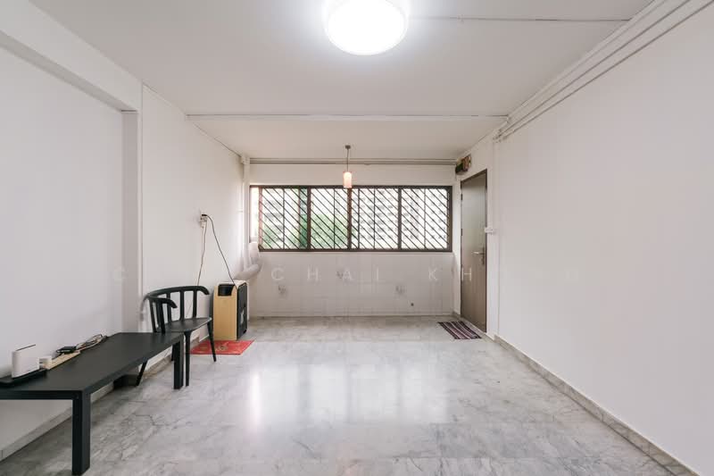 122 Teck Whye Lane, 122 Teck Whye Lane, 4 Bedrooms, 1,302 sqft, HDB Flat For Sale, by Chee Chai Khong, 500134545 - Living Room - PropertyGuru.com.sg