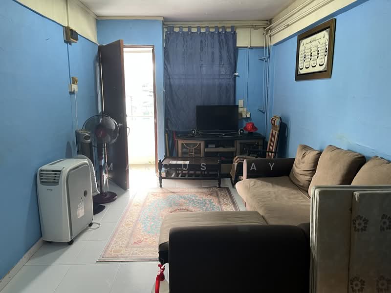 343 Ang Mo Kio Avenue 3, 343 Ang Mo Kio Avenue 3, Room Rental, 200 sqft, HDB Flat For Rent, by Marcus Tay, 500134561 - Living Room - PropertyGuru.com.sg