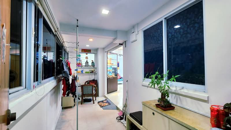 467 North Bridge Road, 467 North Bridge Road, 4 Bedrooms, 1,496 sqft, HDB Flat For Sale, by Louis Koh, 500134575 - Entrance Foyer - PropertyGuru.com.sg
