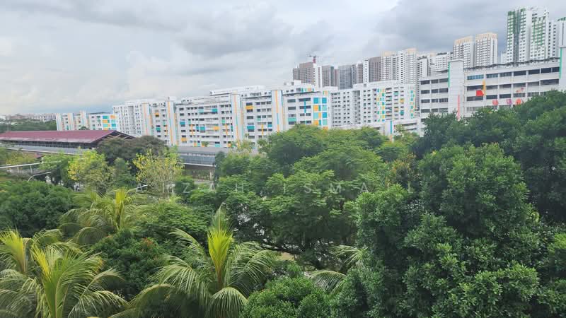 317 Woodlands Street 31, 317 Woodlands Street 31, 2 Bedrooms, 786 sqft, HDB Flat For Sale, by Aizah Ismail, 500134597 - Exterior - PropertyGuru.com.sg
