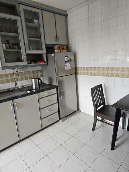 831 Jurong West Street 81, 831 Jurong West Street 81, Room Rental, 120 sqft, HDB Flat For Rent, by Zheng Ronghua 郑荣华, 500134601 - Kitchen - PropertyGuru.com.sg