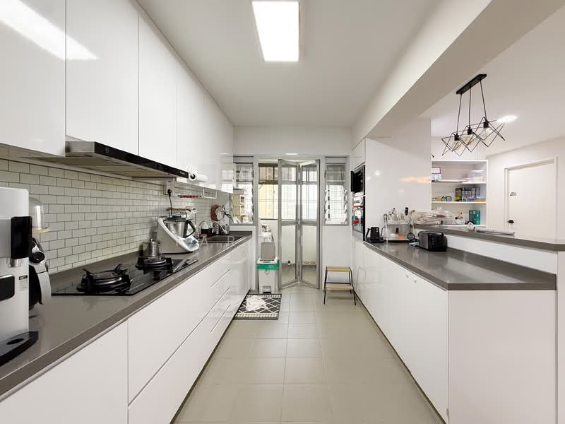 128C Canberra Street, 128C Canberra Street, 3 Bedrooms, 1,216 sqft, HDB Flat For Sale, by Farihin ., 500134607 - Kitchen - PropertyGuru.com.sg