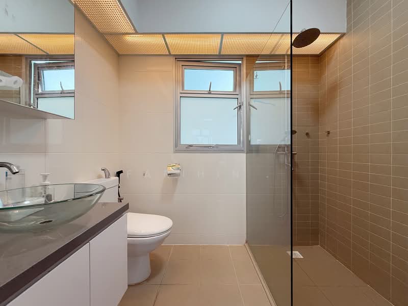128C Canberra Street, 128C Canberra Street, 3 Bedrooms, 1,216 sqft, HDB Flat For Sale, by Farihin ., 500134607 - Master Bathroom - PropertyGuru.com.sg