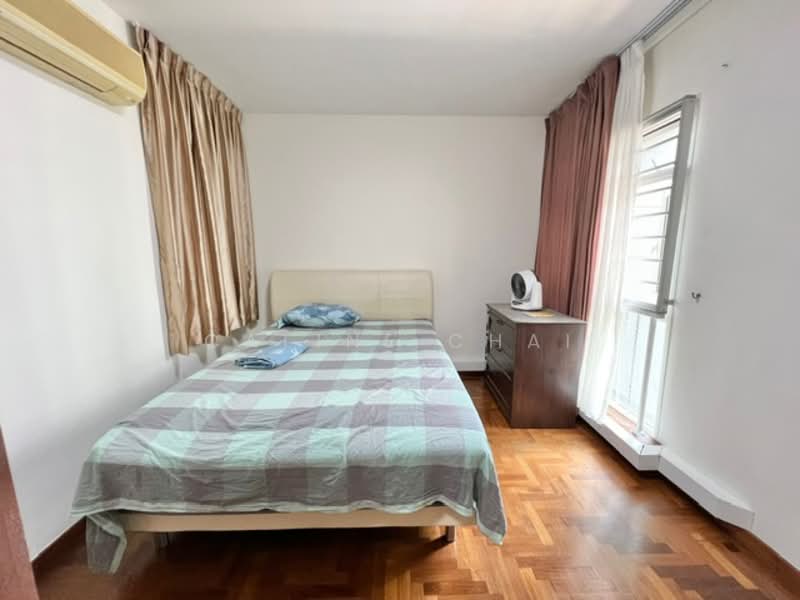 388 Bukit Batok West Avenue 5, 388 Bukit Batok West Avenue 5, 3 Bedrooms, 1,270 sqft, HDB Flat For Sale, by Caline Chai, 500134610 - Bedroom - PropertyGuru.com.sg