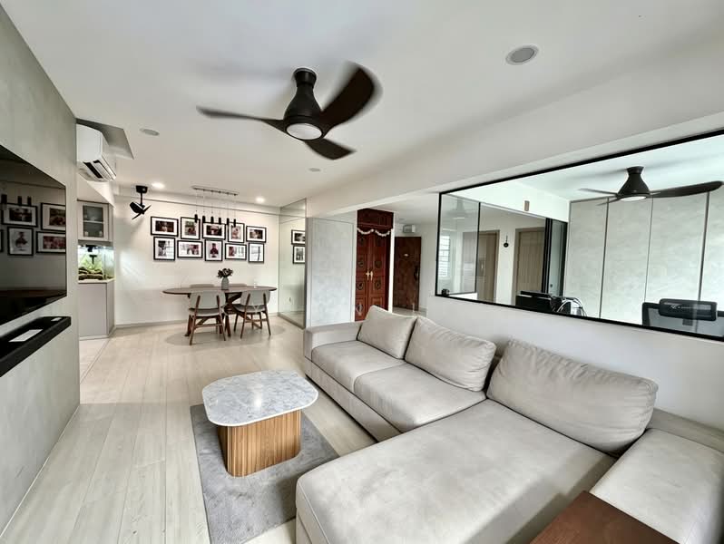 633 Pasir Ris Drive 3, 633 Pasir Ris Drive 3, 3 Bedrooms, 1,302 sqft, HDB Flat For Sale, by Kyean Lim, 500134620 - Living Room - PropertyGuru.com.sg