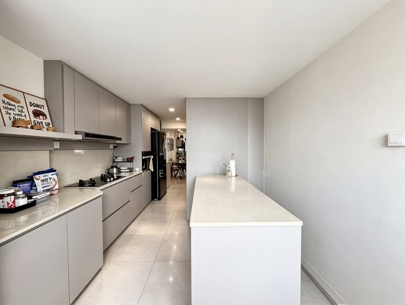 633 Pasir Ris Drive 3, 633 Pasir Ris Drive 3, 3 Bedrooms, 1,302 sqft, HDB Flat For Sale, by Kyean Lim, 500134620 - Kitchen - PropertyGuru.com.sg