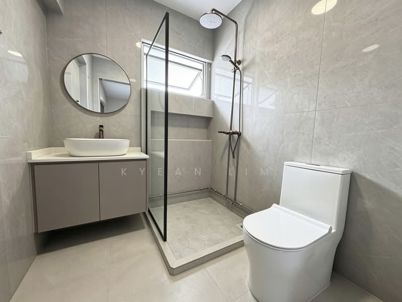 633 Pasir Ris Drive 3, 633 Pasir Ris Drive 3, 3 Bedrooms, 1,302 sqft, HDB Flat For Sale, by Kyean Lim, 500134620 - Bathroom - PropertyGuru.com.sg