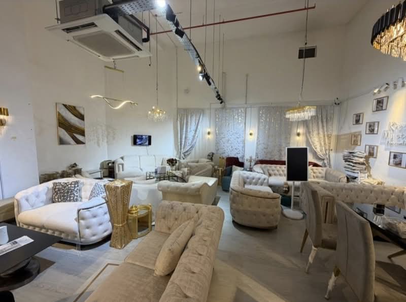 Oxley BizHub, 61 Ubi Road 1, 1,032 sqft, Light Industrial (B1) For Rent, by Jeff Tan, 500134623 - Living Room - CommercialGuru.com.sg