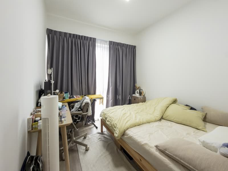 Forest Woods, , 2 Bedrooms, 732 sqft, Condominium For Sale, by Joe Zhang, 500134655 - Bedroom - PropertyGuru.com.sg