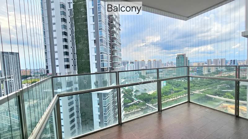 Vista Residences, 26 Jalan Datoh, 4 Bedrooms, 1,410 sqft, Condominium For Sale, by Roy Low, 500134661 - Balcony - PropertyGuru.com.sg