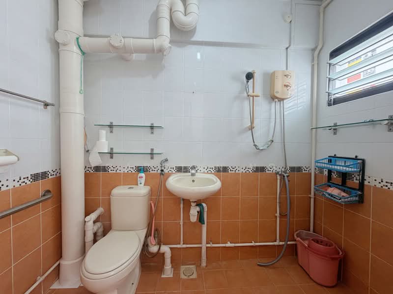 903 Tampines Avenue 4, 903 Tampines Avenue 4, 3 Bedrooms, 1,108 sqft, HDB Flat For Sale, by Carolyn Ng, 500134665 - PropertyGuru.com.sg