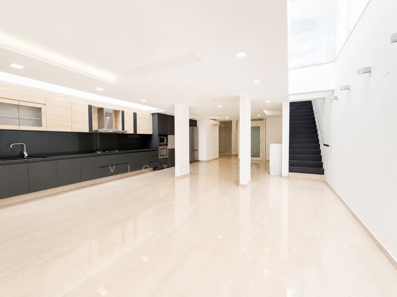 Terrace House at Jalan Elok, , 4 Bedrooms, 3,195 sqft, Terraced House For Sale, by Victor Tan, 500134681 - Kitchen - PropertyGuru.com.sg