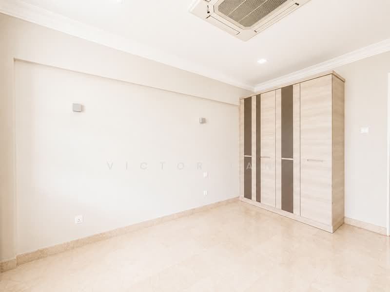 Bungalow at Gallop Park Road, , 5 Bedrooms, 6,000 sqft, Bungalow House For Sale, by Victor Tan, 500134688 - Bedroom - PropertyGuru.com.sg