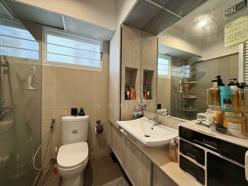 618D Punggol Drive, 618D Punggol Drive, 3 Bedrooms, 1,001 sqft, HDB Flat For Sale, by Sue R, 500134694 - Bathroom - PropertyGuru.com.sg
