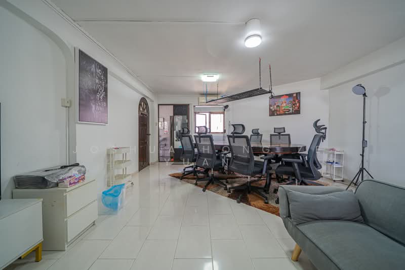 666 Yishun Avenue 4, 666 Yishun Avenue 4, 4 Bedrooms, 1,765 sqft, HDB Flat For Sale, by Joshua Hong Ze Yuan, 500134702 - Interior - PropertyGuru.com.sg