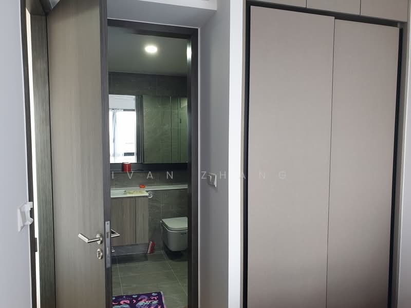 The Clement Canopy, Ave 1 Clementi, 4 Bedrooms, 1,346 sqft, Condominium For Rent, by Ivan Zhang, 500134715 - Bathroom - PropertyGuru.com.sg