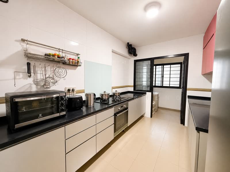 471A Fernvale Street, 471A Fernvale Street, 3 Bedrooms, 1,216 sqft, HDB Flat For Sale, by Hew Jian Sheng, 500134719 - Kitchen - PropertyGuru.com.sg